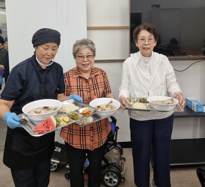 서대문구, 시온성복지회 후원 삼계용 닭 350마리로 복날 보양식 지원